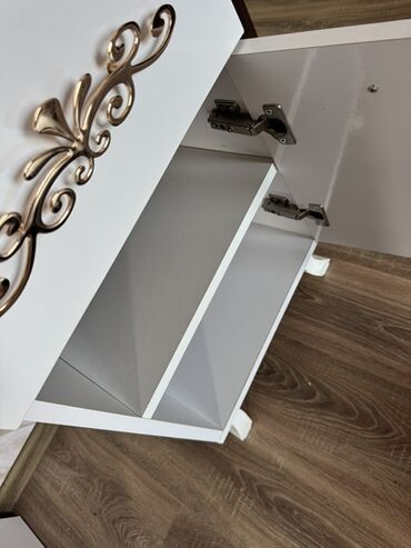 Sifarişlə kompyuter masaları: Düz masa, Polkalı, Siyirməli, MDF, Zəmanətsiz, Kredit yoxdur — 7