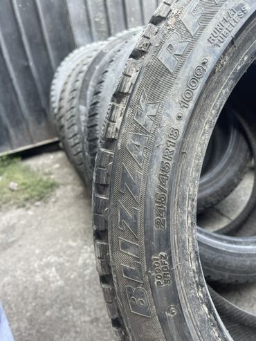куплю резину на 18: Шины 245 / 45 / R 18, Зима, Б/у, 1 шт, Bridgestone