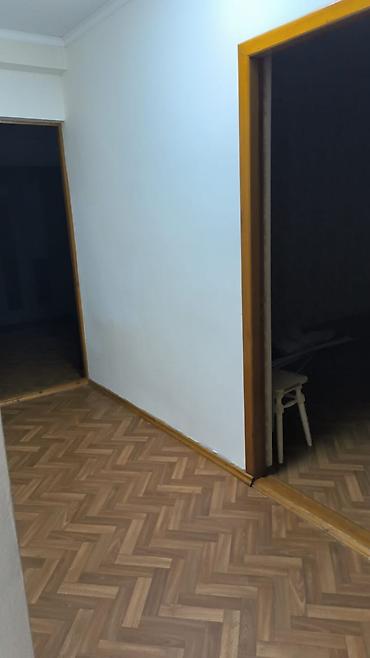 чатырлар: 4 бөлмө, Ахунбаев / Чапаев көч. Менчик ээси, Чогуу жашоосу жок, 3 айдан баштап, Жарым -жартылай эмереги бар — 8