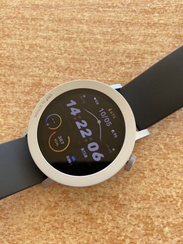 Smart saatlar: İşlənmiş, Smart saat, Sensor ekran, rəng - Gümüşü