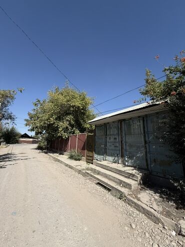 барачный дом раб городок: Продается пол дома С участком 3,7 соток Контейнер можем убрать или