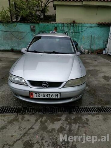 Opel Vectra: 2 l | 2000 year | 248000 km. Hatchback