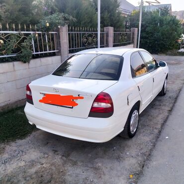 Daewoo: Daewoo Nubira: 2000 г., 1.5 л, Автомат, Бензин, Седан