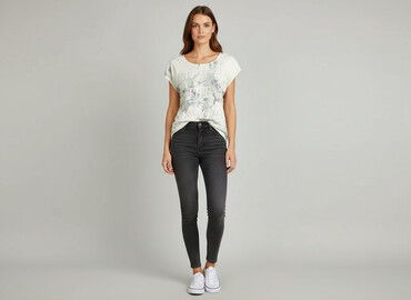 oui mon cheri t shirty: Camaïeu, Футболка жіноча, розмір S