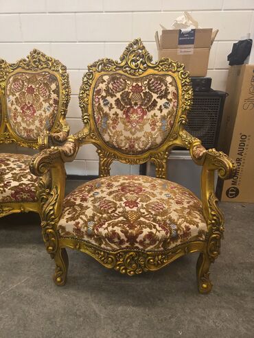 Stilske garniture: Luksuzni barokni set garniture za sedenje – 3 dela - Sastav: trosed — 4