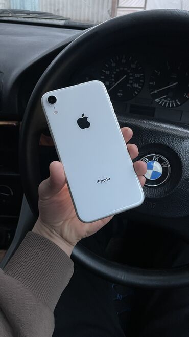 телефон iphon: IPhone Xr, 64 ГБ, Белый, Коробка, 81 %