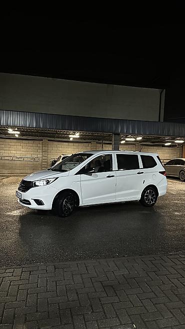 Changan: Changan Auchan A600 EV: 2019 г., Робот, Электромобиль, Минивэн — 6