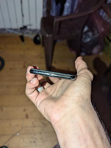 samsung t: IPhone Xs Max, 64 GB, Face ID, Simsiz şarj, Qırıq — 9