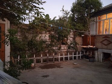 heyet evi villa bineqedi r bileceri q: Biləcəri 4 otaqlı, 121 kv. m, Orta təmir