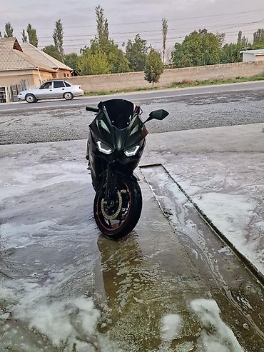Спортбайк Kawasaki, 400 куб. см, Бензин, Взрослый, Б/у