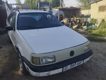 двигатель passat: Volkswagen Passat: 1991 г., 1.8 л, Механика, Бензин, Седан
