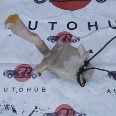 Бачки: Бачок Subaru