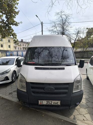 срочно продам авто в связи с переездом: Ford Transit: 2008 г., 2.4 л, Механика, Дизель, Фургон