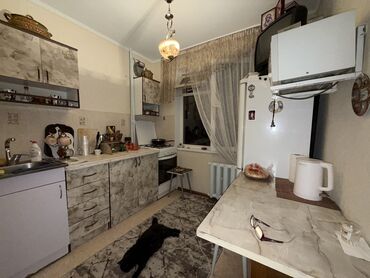 продается 2 комнатные квартира: 2 комнаты, 45 м², 104 серия, 4 этаж, Косметический ремонт