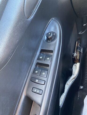 Chevrolet: Chevrolet Spark: 2017 г., 1 л, Автомат, Бензин, Хэтчбэк — 9