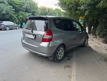 купить запчасти на опель вектра б: Honda Fit: 2003 г., 1.3 л, Вариатор, Бензин