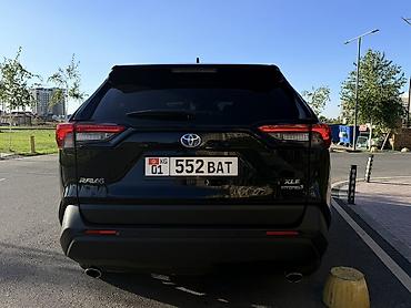 таета серф: Toyota RAV4: 2022 г., 2.5 л, Автомат, Гибрид — 4