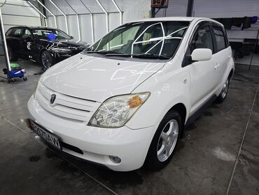 на тойоту ист: Toyota ist: 2003 г., 1.3 л, Автомат, Бензин, Хэтчбэк