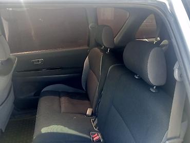 январи 5 1: Toyota Ipsum: 2000 г., 2 л, Автомат, Бензин, Минивэн — 6