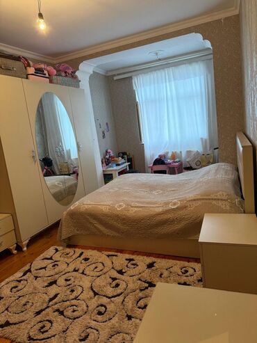 Uzunmüddətli kirayə mənzillər: Salam. Ev uzunmüddətli verilir. Qara Qarayev metrosunun duz çıxışında -da lalafo.az — 5 Uzunmüddətli kirayə mənzillər: Salam. Ev uzunmüddətli verilir. Qara Qarayev metrosunun duz çıxışında — 5