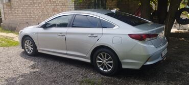 авто малолитражки: Hyundai Sonata: 2019 г., 2 л, Автомат, Газ, Седан