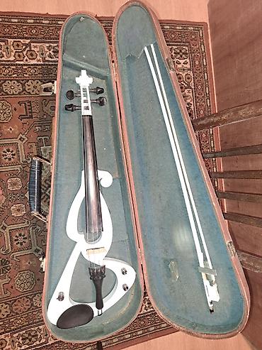 elektron skripka: Elektron skripka – ağ rəngli, skelet dizaynlı model - 4 sim, klassik — 2