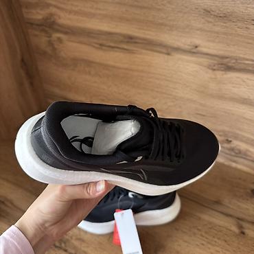 39: Легкие беговые кроссовки Li-ning черного цвета покупала за 8000с отдам — 5