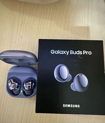 galaxy buds 2 qiymeti: Samsung buds pro. Islemiwdi. Hec bir problemi yoxdu. Sadece nasqa