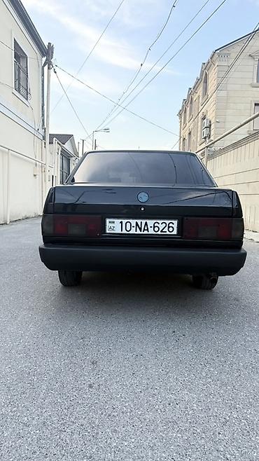 Digər avtomobillər: Model: Sedan, 4 qapı Rəng: Qara (tam qara optika və tünd şüşələr) — 10