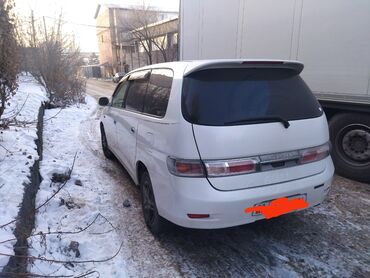 Toyota: Toyota Gaia: 2003 г., 2 л, Автомат, Бензин, Минивэн