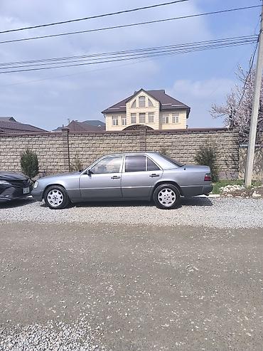 Mercedes-Benz: Mercedes-Benz W124: 1990 г., 2.3 л, Механика, Седан — 10