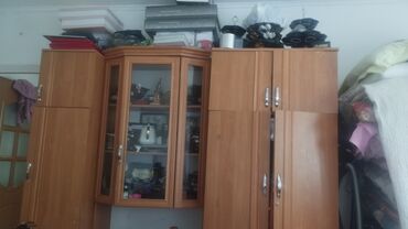 самые дешевые шкафы купе: Шифоньер, Б/у, Прямой, цвет - Коричневый, Без зеркала, Дерево