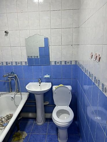 восток 5 кв: 1 комната, 35 м², Восток-5 мкр 4 этаж, Старый ремонт — 6