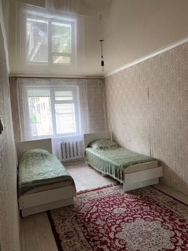 Офисы: 2 комнаты, Риэлтор, Без подселения, С мебелью полностью