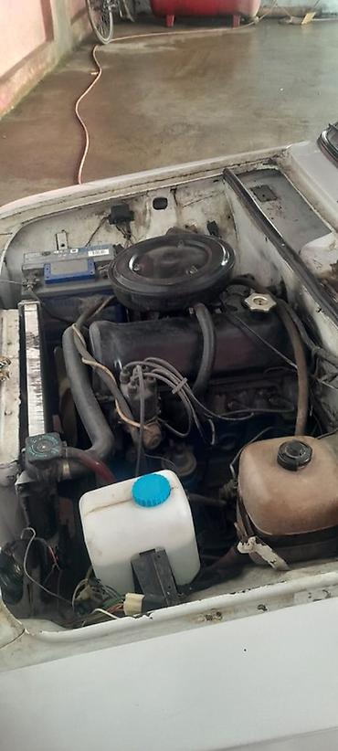 lada 2104 for sale: VAZ 2101, ağ rəng, sedan kuzov. Texniki xüsusiyyətlər: - Benzin — 6