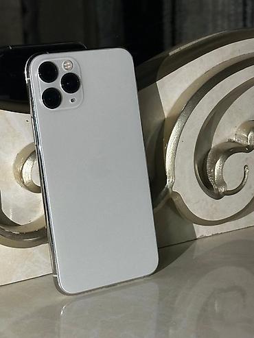 Apple iPhone: IPhone 11 Pro, Б/у, 64 ГБ, Серебристый, Зарядное устройство, Защитное стекло, Кабель, 71 % — 2