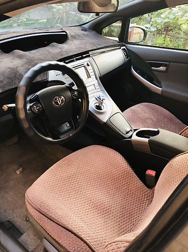 тойота приус с: Toyota Prius: 2013 г., 1.8 л, Вариатор, Гибрид, Хэтчбэк — 7