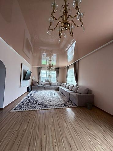 адмираль: 385 м², 12 комнат, Забор, огорожен, Кондиционер, Парковка — 4