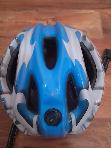 Oprema za bicikliste: Dečija biciklistička kaciga KED - Veličina: podesiva (zadnji točkić — 11