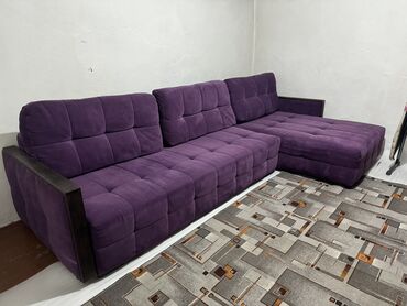 мягкая мебель надежда: Диван-кровать, цвет - Фиолетовый, Б/у