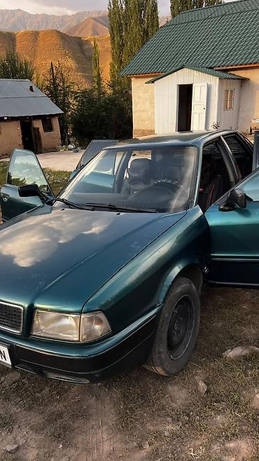 infinity g35: Audi 80: 1997 г., 2 л, Механика, Седан — 5