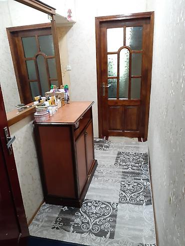 gunəşli ev: Bakı, Yeni Günəşli Massiv A, 2 otaqlı, Köhnə tikili, 55 kv. m — 4