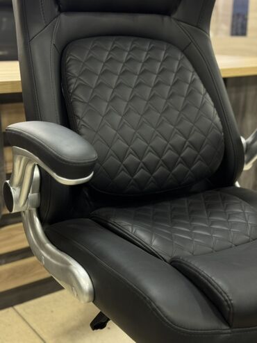 Офисные кресла: Офисное кресло, Новый, С колесиками, цвет - Черный, Экокожа, Бесплатная доставка, Платная доставка — 11