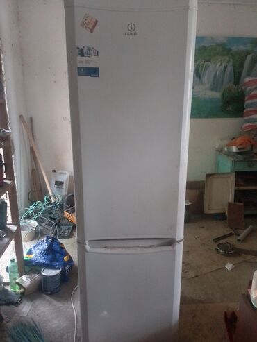 холодильная будка: Холодильник Новый
