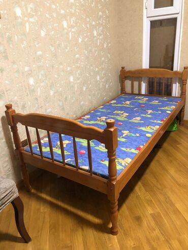 Кровати: Б/у, Односпальная кровать, С подъемным механизмом, Без матраса, Без выдвижных ящиков, Беларусь