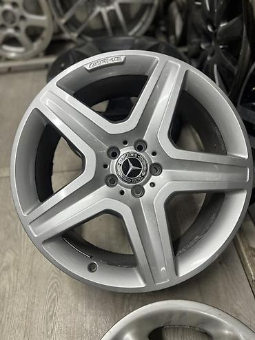 pirelli p zero: Литые Диски R 20 AMG, Комплект, отверстий - 5, Б/у — 1