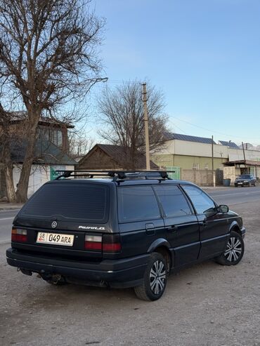 Volkswagen: Volkswagen Passat: 1990 г., 1.8 л, Механика, Газ, Универсал — 2