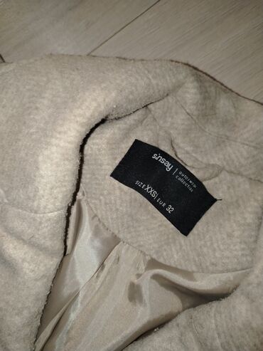 Ostala ženska odeća: Prodajem garderobu svoju I od svoje dece. Za cene pišite. Pozzz — 2