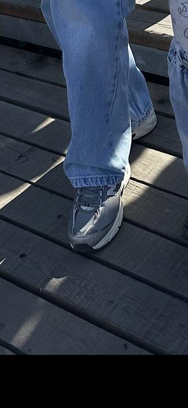 Кроссовки и спортивная обувь: Мужские кроссовки, 37.5, New Balance, Б/у, цвет - Серый, Платная доставка — 2