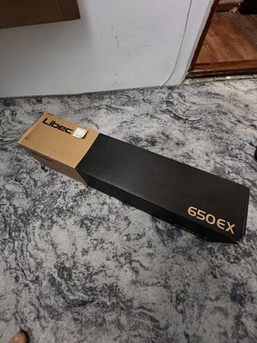 Другие аксессуары для фото/видео: Продаю новый профессиональный штатив Libec 650ex Состояние не